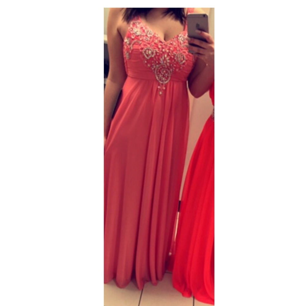 Prom dress never worn